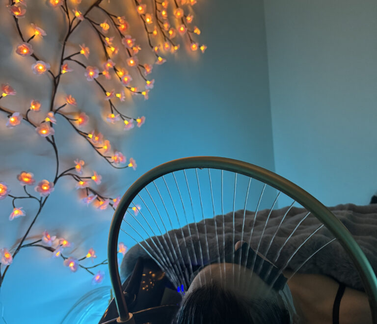 Jaapani peamassaaž massaaživoodiga