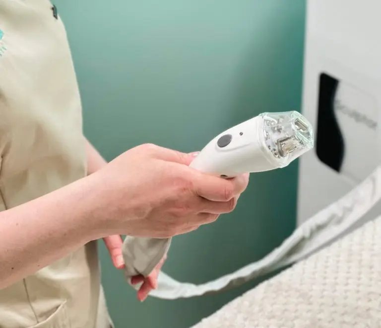 Rf-lifting + vaakum (Velashape) näole